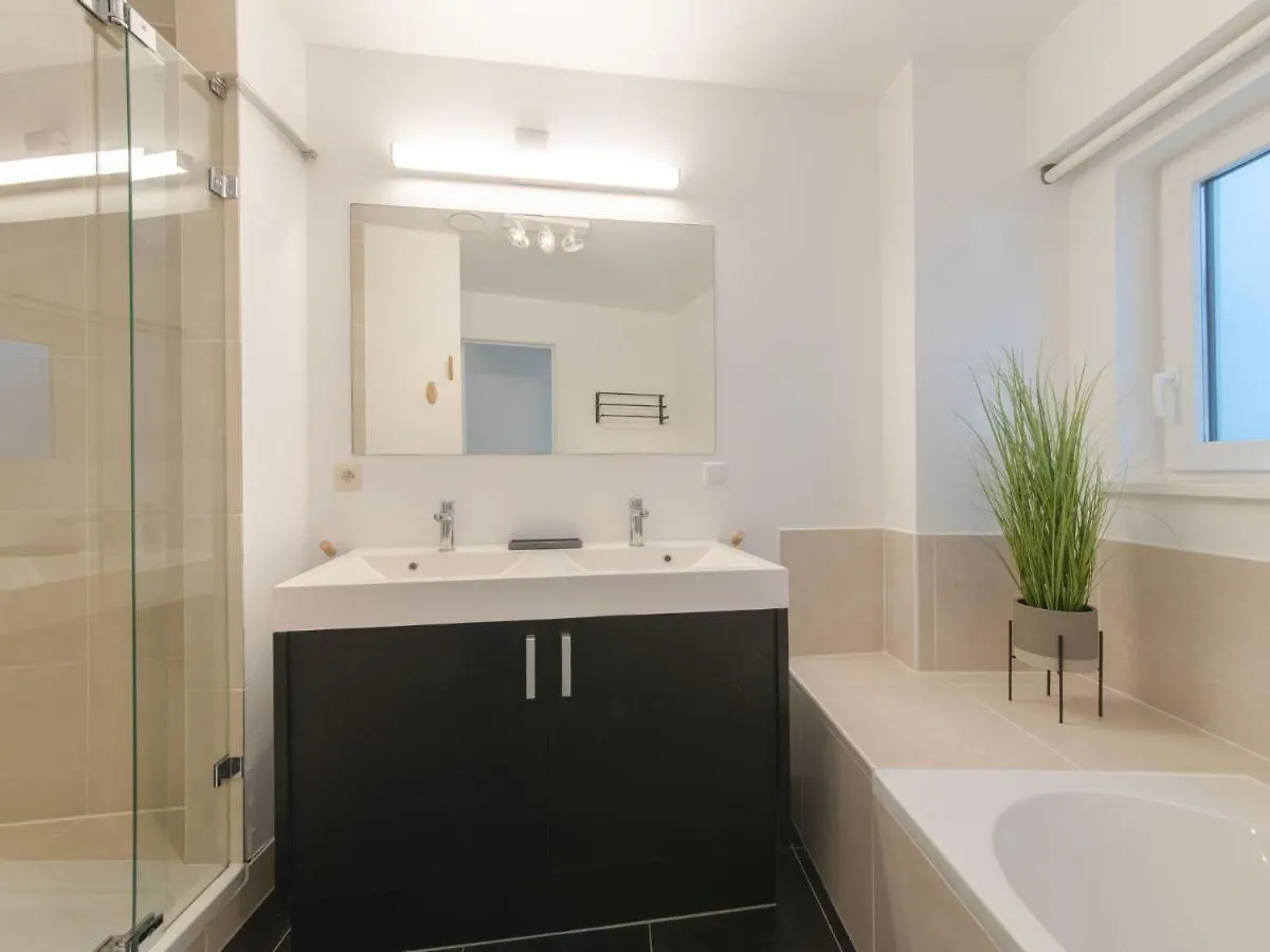 Apartment Miramar By Interhome Ostend Bélgica